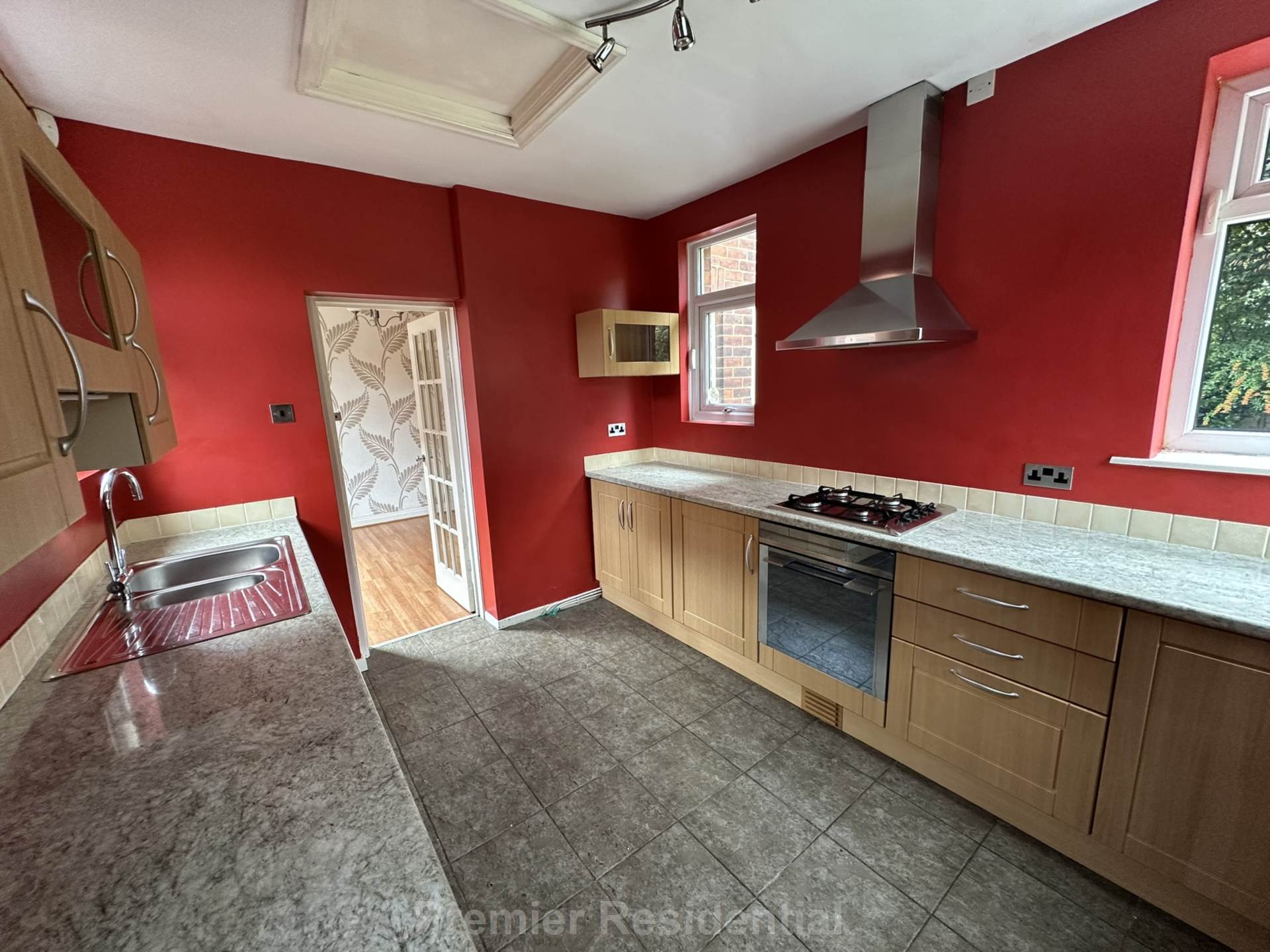 Additional Property Image 3 bedroom Detached to rent in Manchester 13