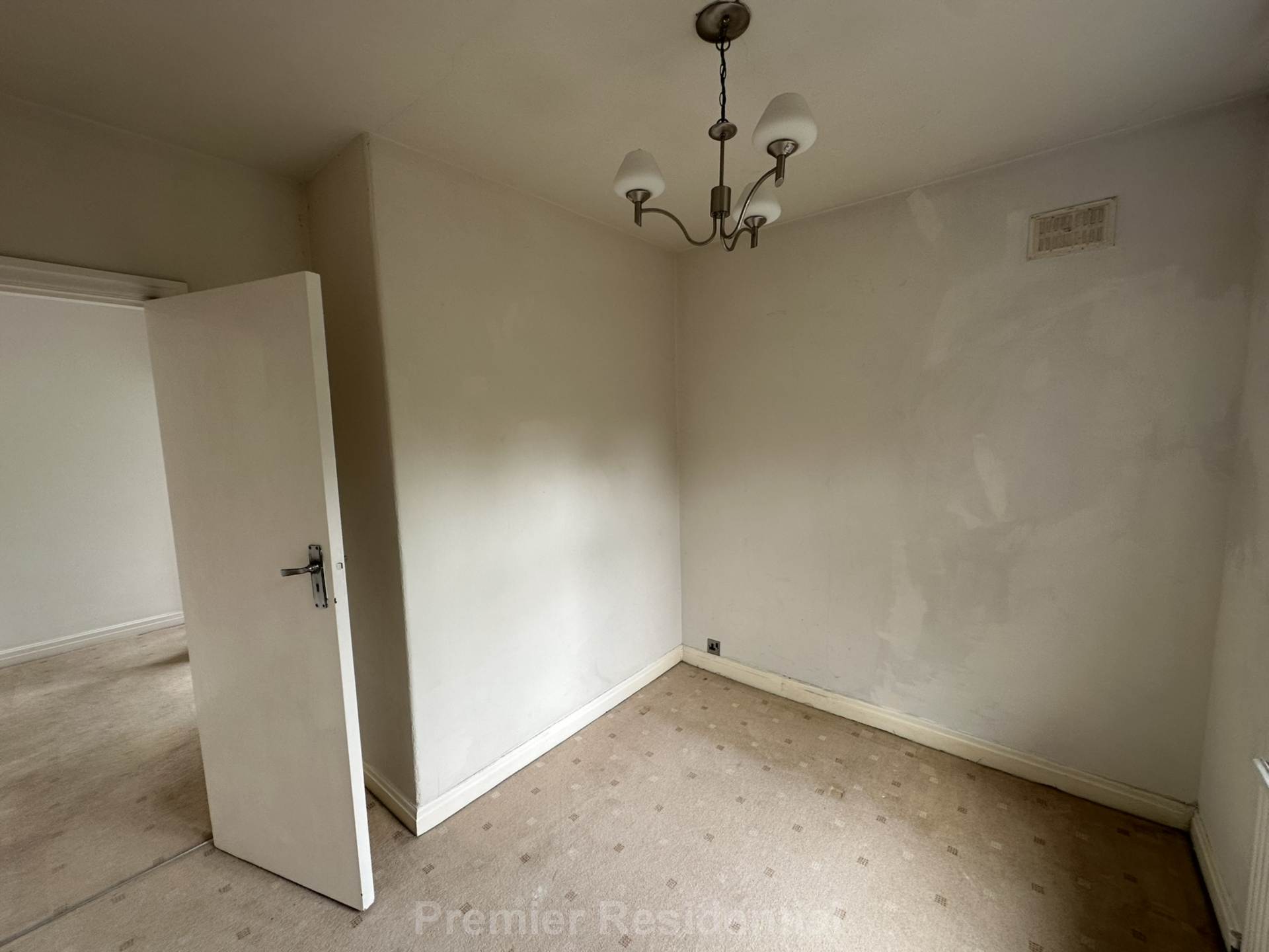 Additional Property Image 3 bedroom Detached to rent in Manchester 16