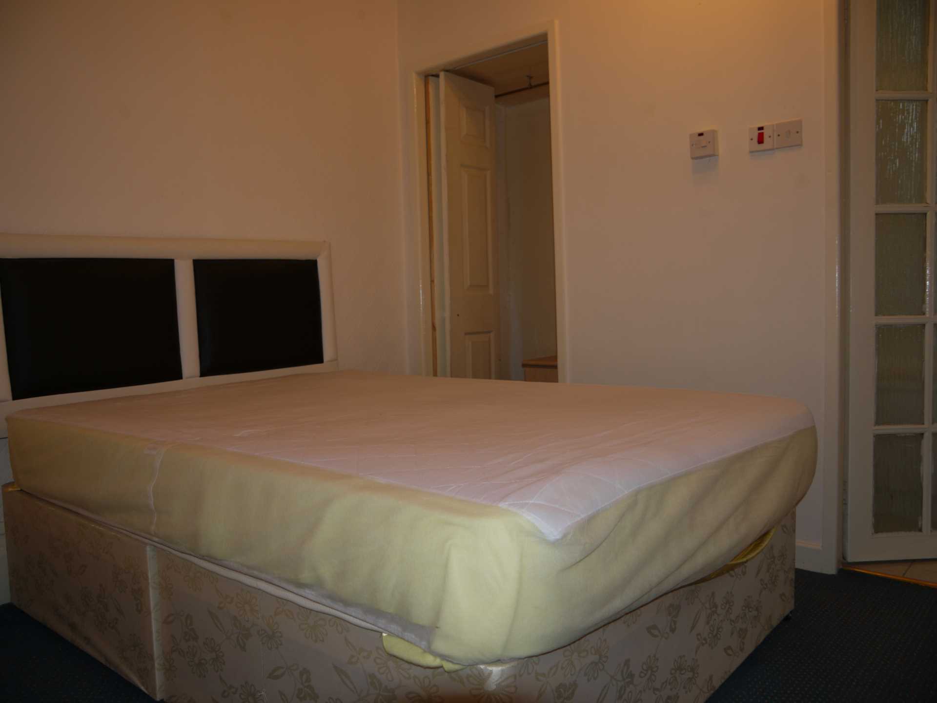 Additional Property Image 1 bedroom Apartment to rent in Manchester 6