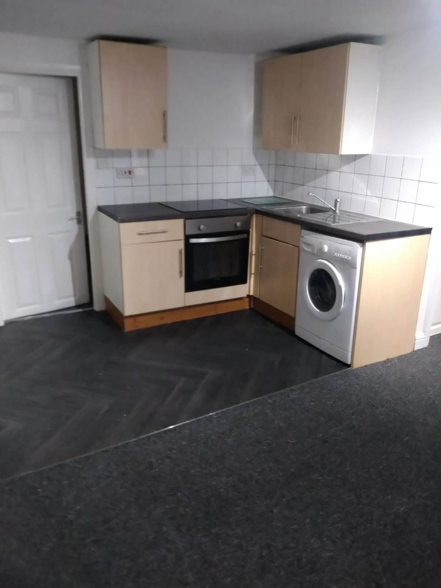 Additional Property Image 1 bedroom Apartment to rent in Hyde 2