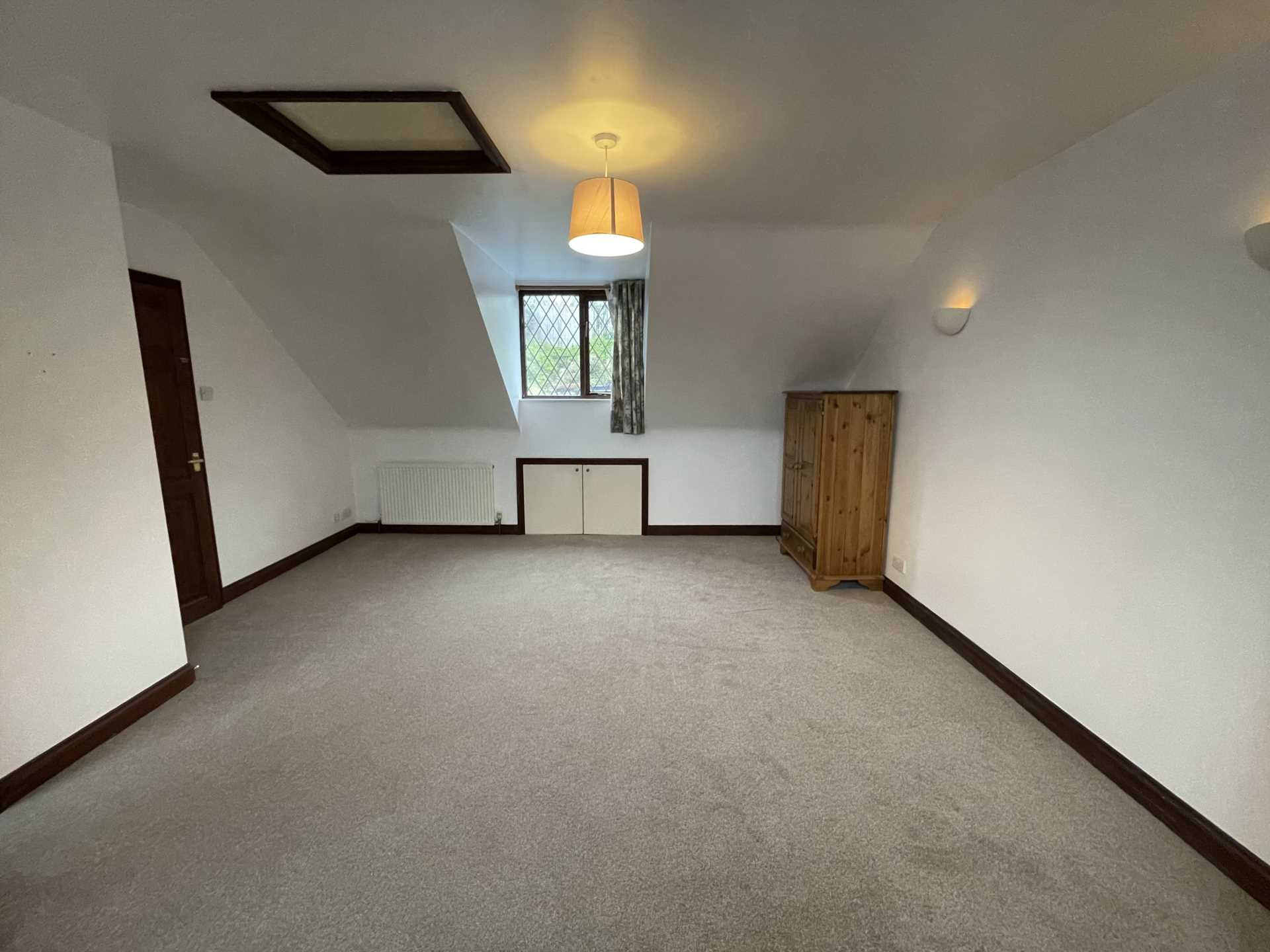 Additional Property Image 3 bedroom Detached to rent in Berkhamsted 8