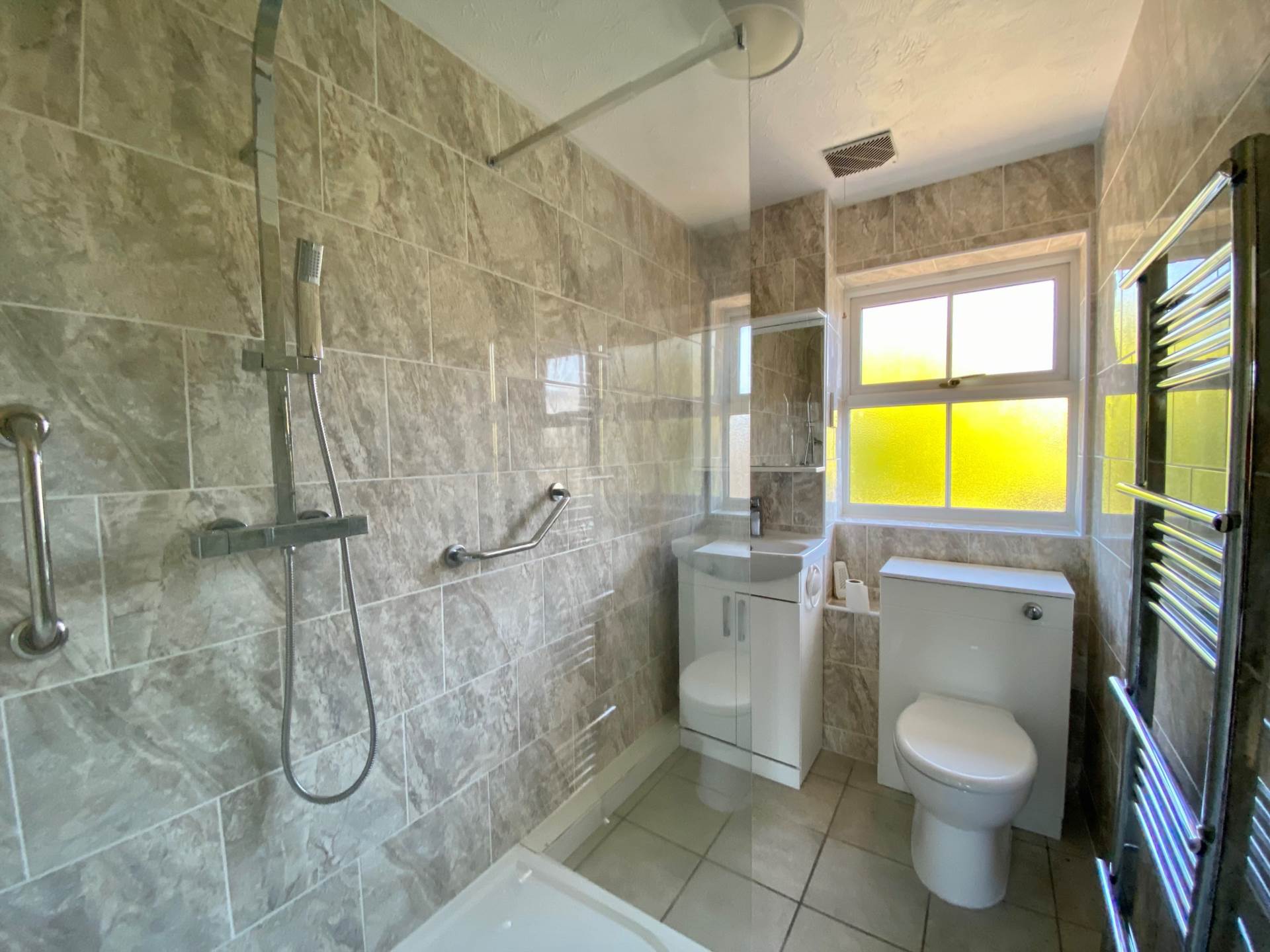 Additional Property Image 2 bedroom Terraced to rent in Aylesbury 4