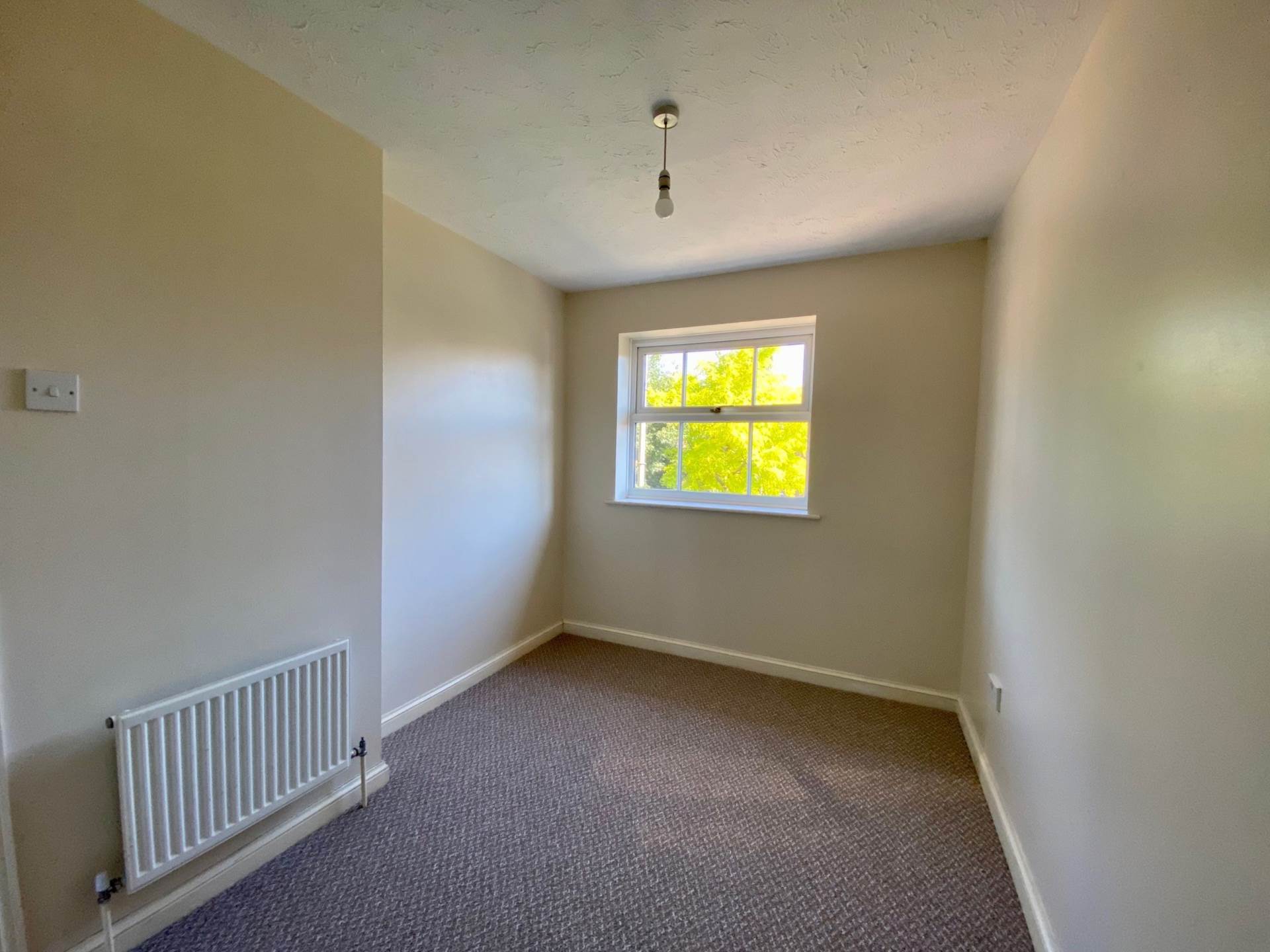 Additional Property Image 2 bedroom Terraced to rent in Aylesbury 6