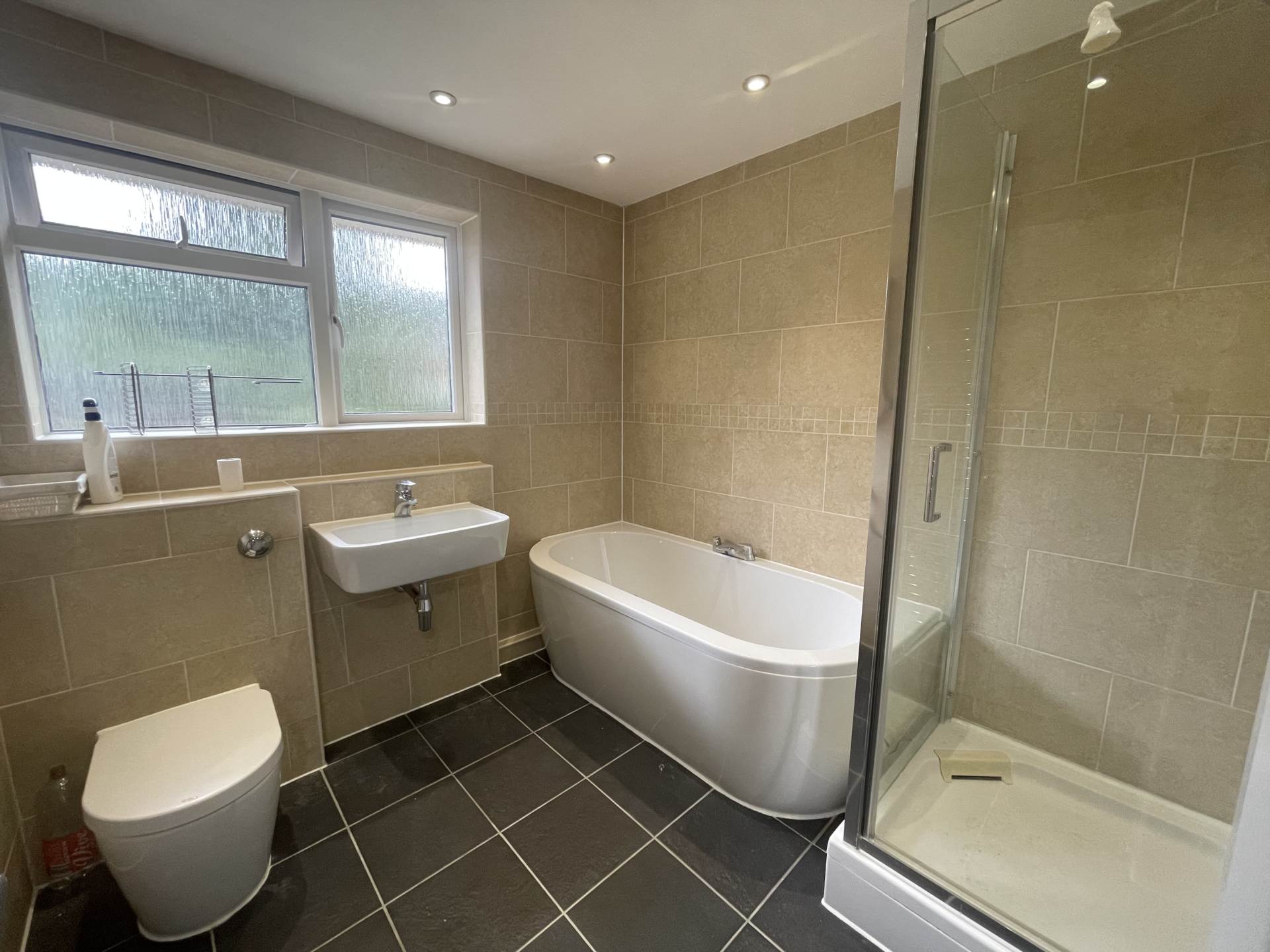 Additional Property Image 3 bedroom End of Terrace to rent in Hemel Hempstead 8