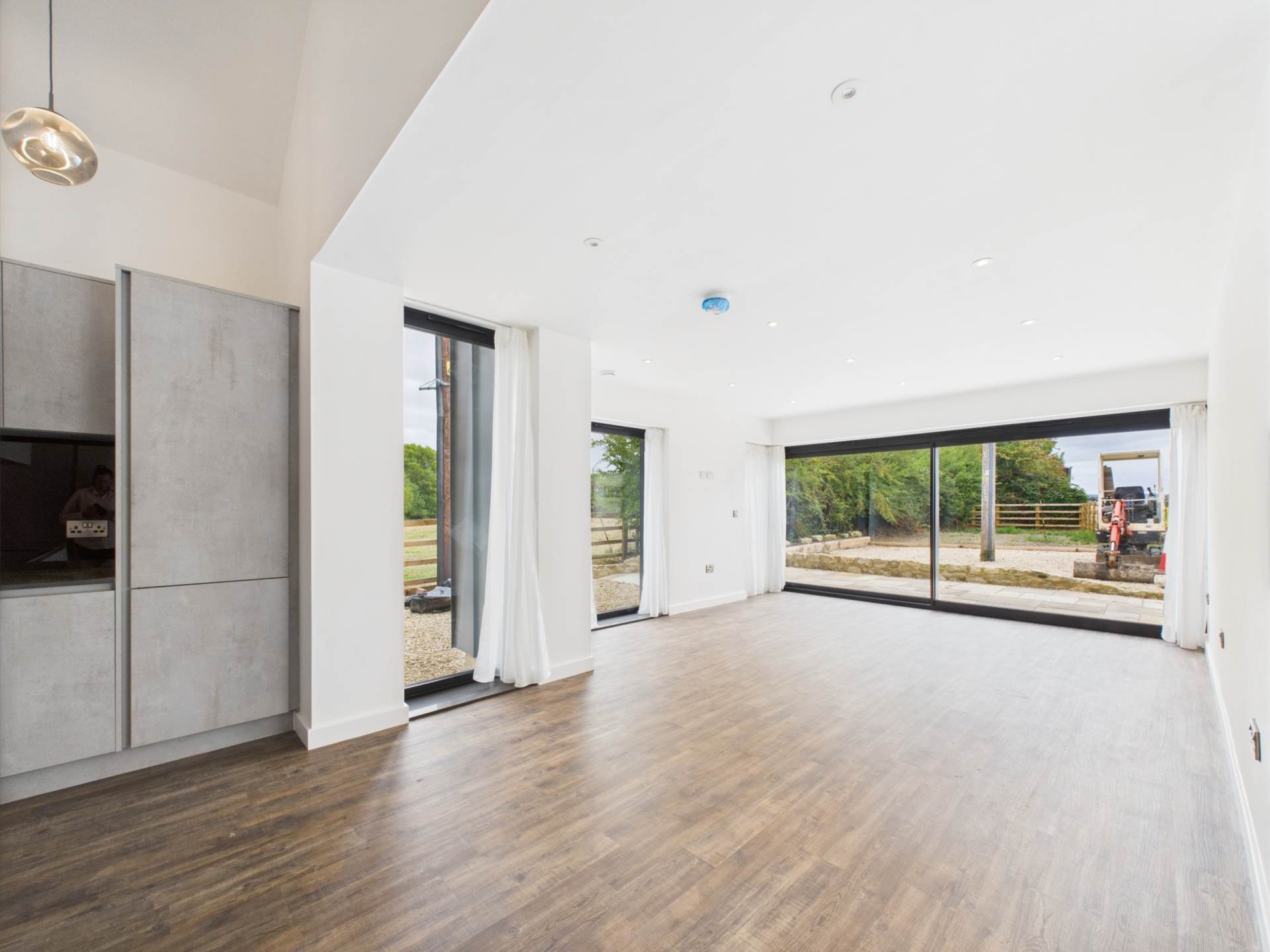 Additional Property Image 2 bedroom Detached to rent in Aylesbury 4