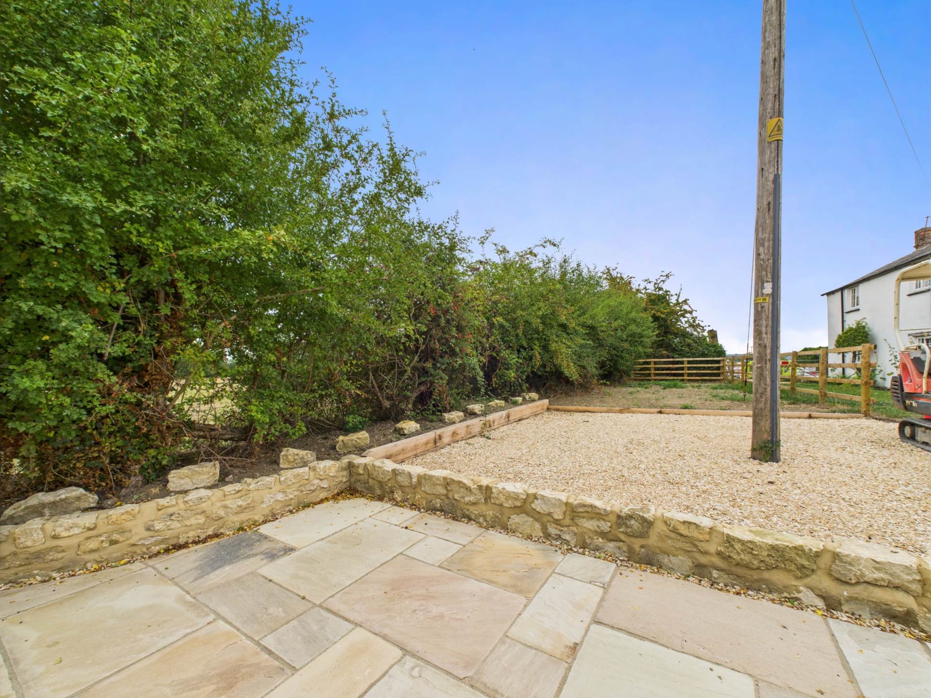 Additional Property Image 2 bedroom Detached to rent in Aylesbury 15