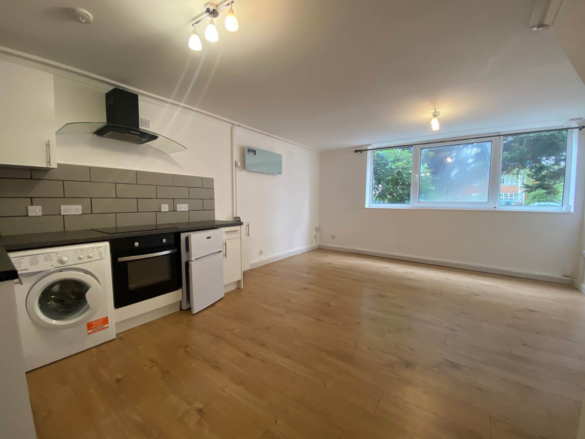 Additional Property Image 0 bedroom Studio to rent in Aylesbury 4