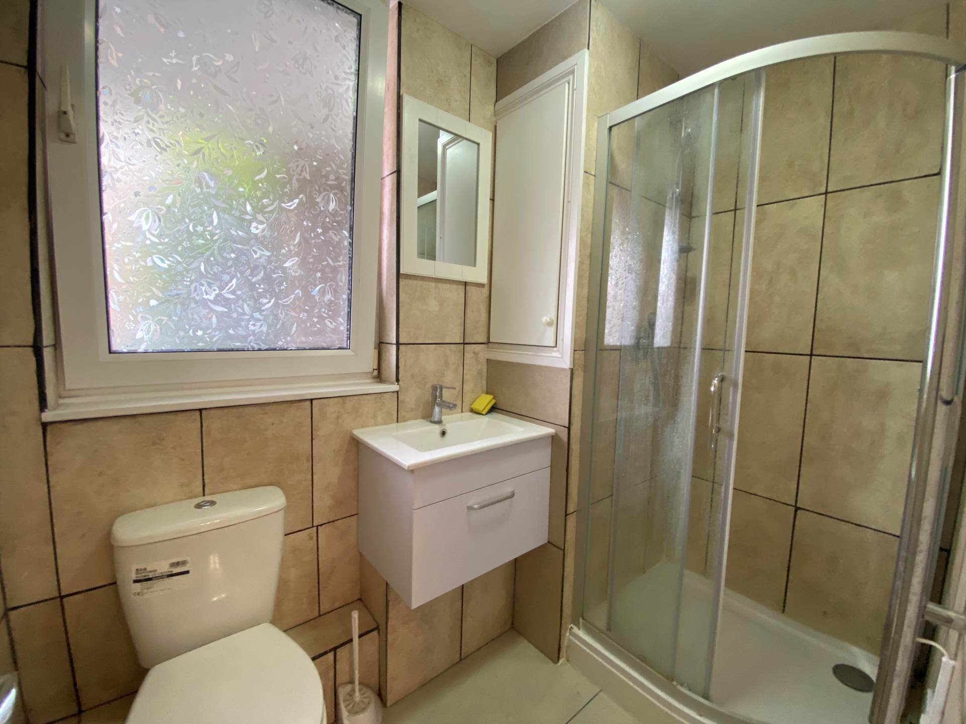 Additional Property Image 0 bedroom Studio to rent in Aylesbury 5