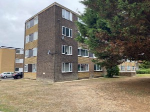 1 bedroom Flat to rent in Aylesbury