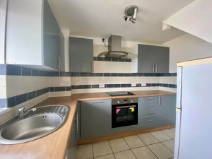 2 bedroom Maisonette to rent in Aylesbury