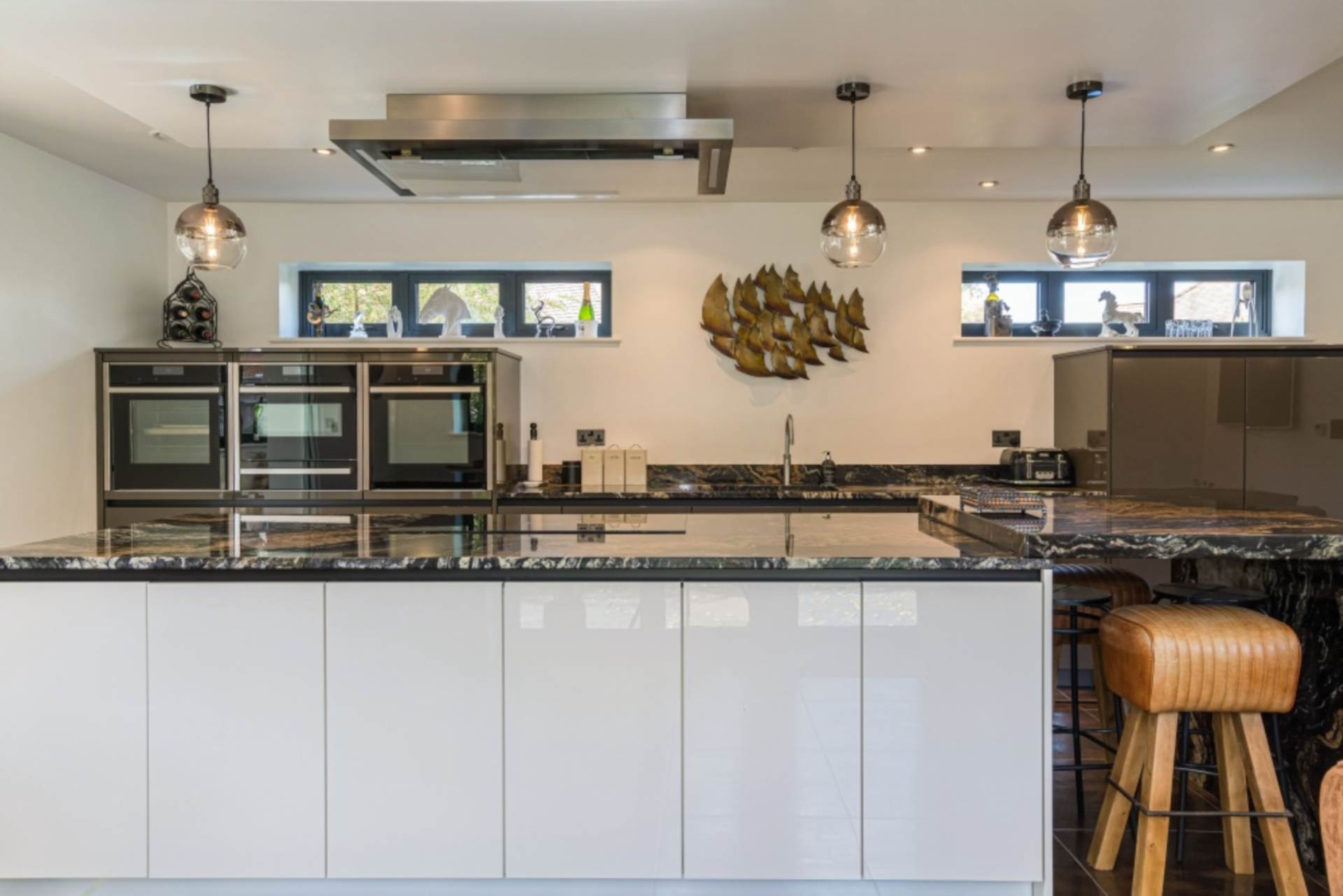 Additional Property Image 4 bedroom Detached to rent in Aylesbury 3