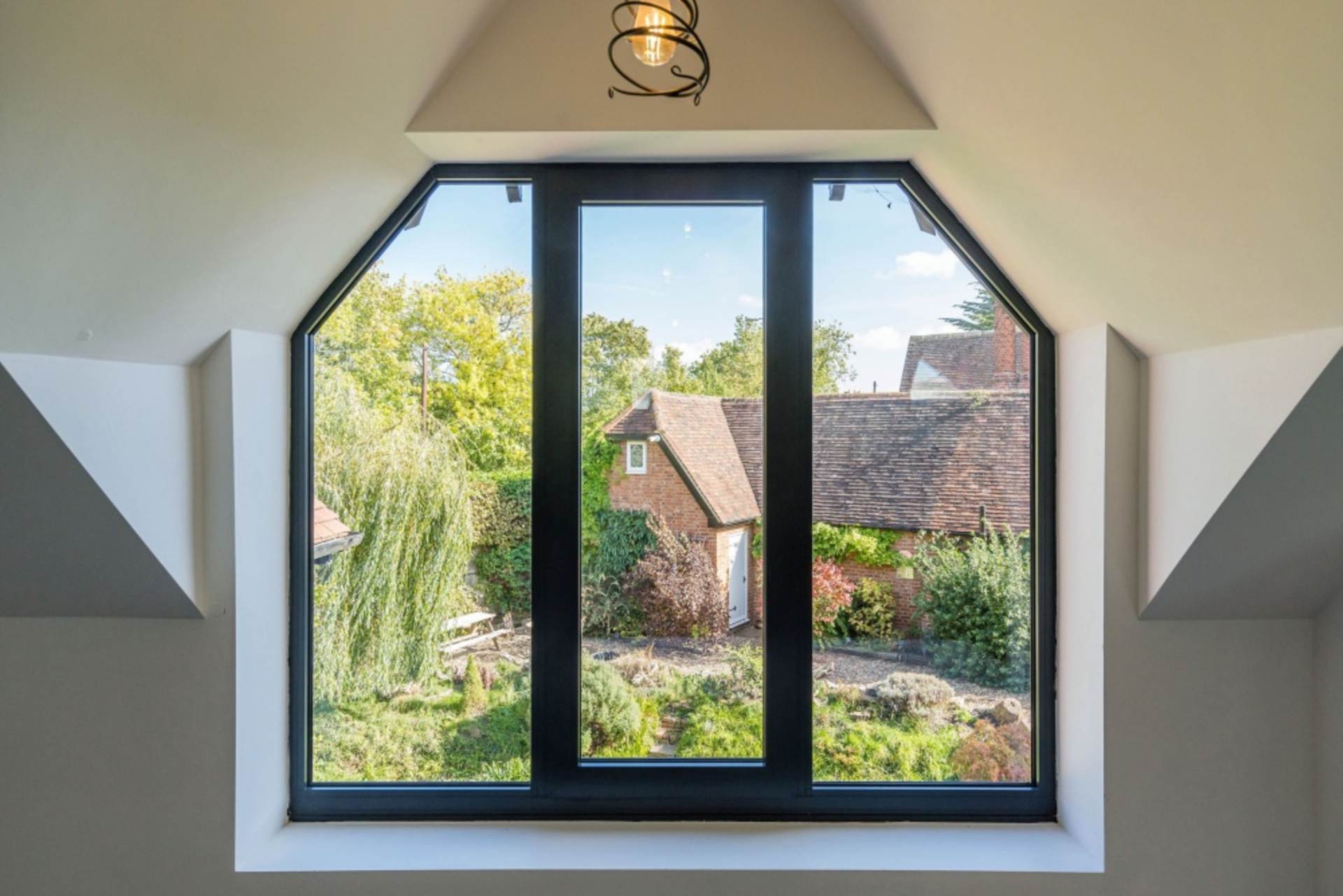 Additional Property Image 4 bedroom Detached to rent in Aylesbury 10