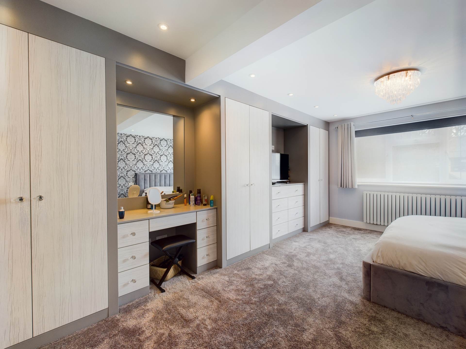 Additional Property Image 4 bedroom Detached to rent in Aylesbury 10