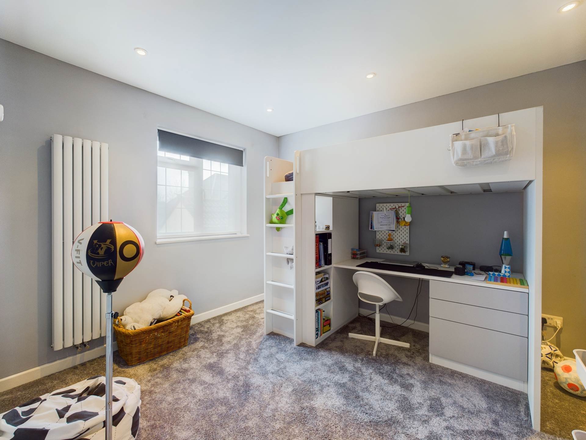 Additional Property Image 4 bedroom Detached to rent in Aylesbury 11