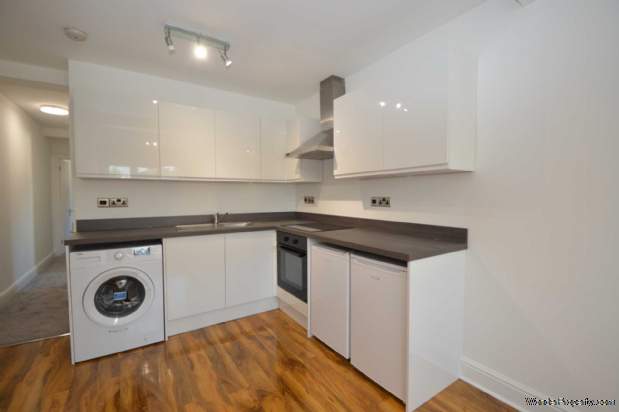 Additional Property Image 3 bedroom Maisonette for sale in Addlestone 4