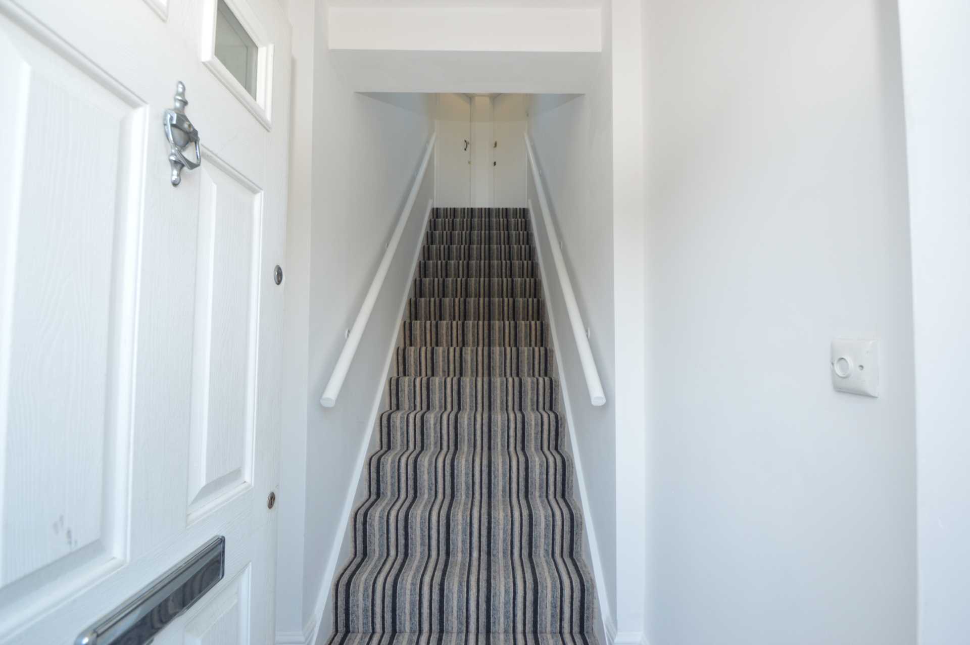 Additional Property Image 3 bedroom Maisonette for sale in Addlestone 2