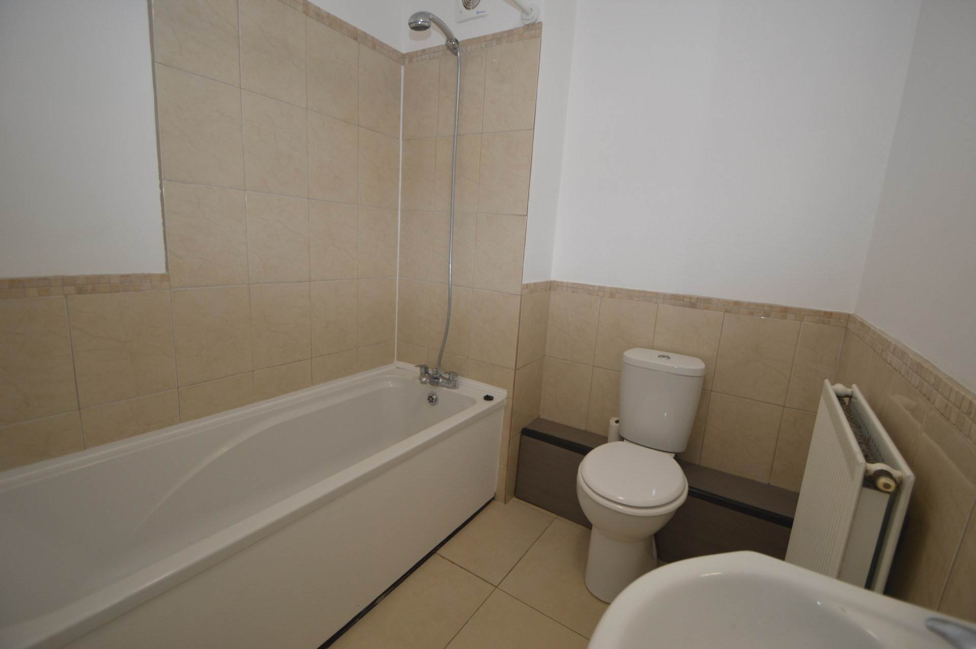 Additional Property Image 1 bedroom Apartment for sale in Addlestone 4