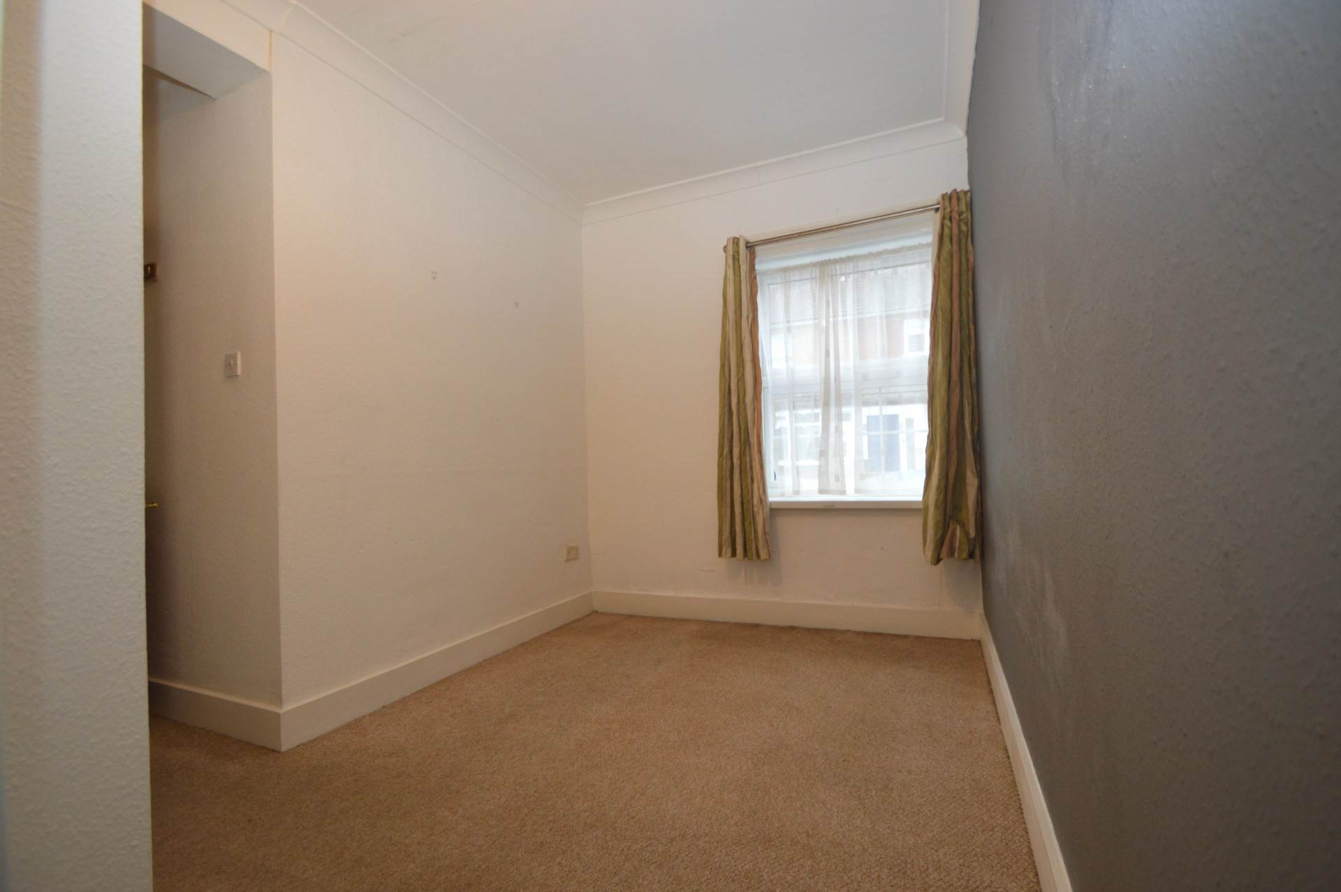 Additional Property Image 1 bedroom Maisonette for sale in Addlestone 4