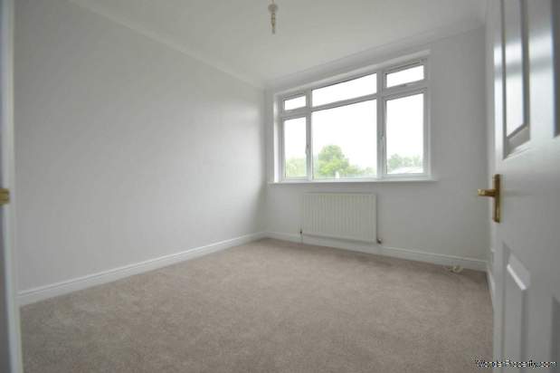 Additional Property Image 1 bedroom Apartment to rent in Addlestone 3