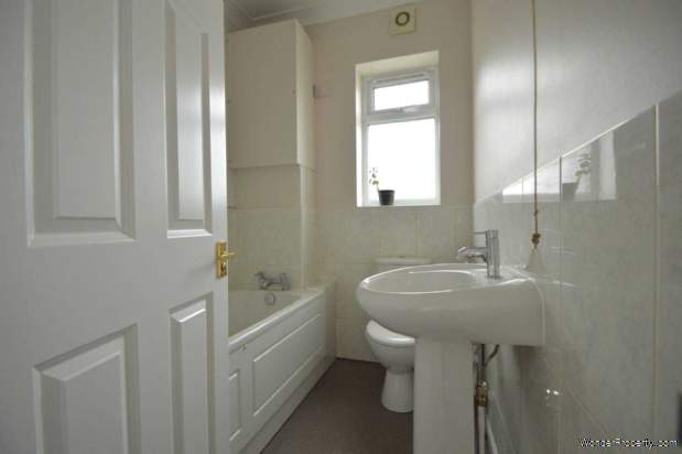 Additional Property Image 1 bedroom Apartment to rent in Addlestone 4