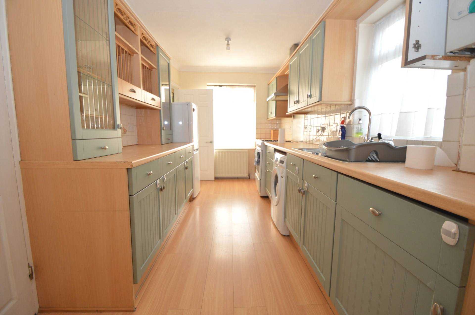 Additional Property Image 2 bedroom Semi Detached to rent in Addlestone 3