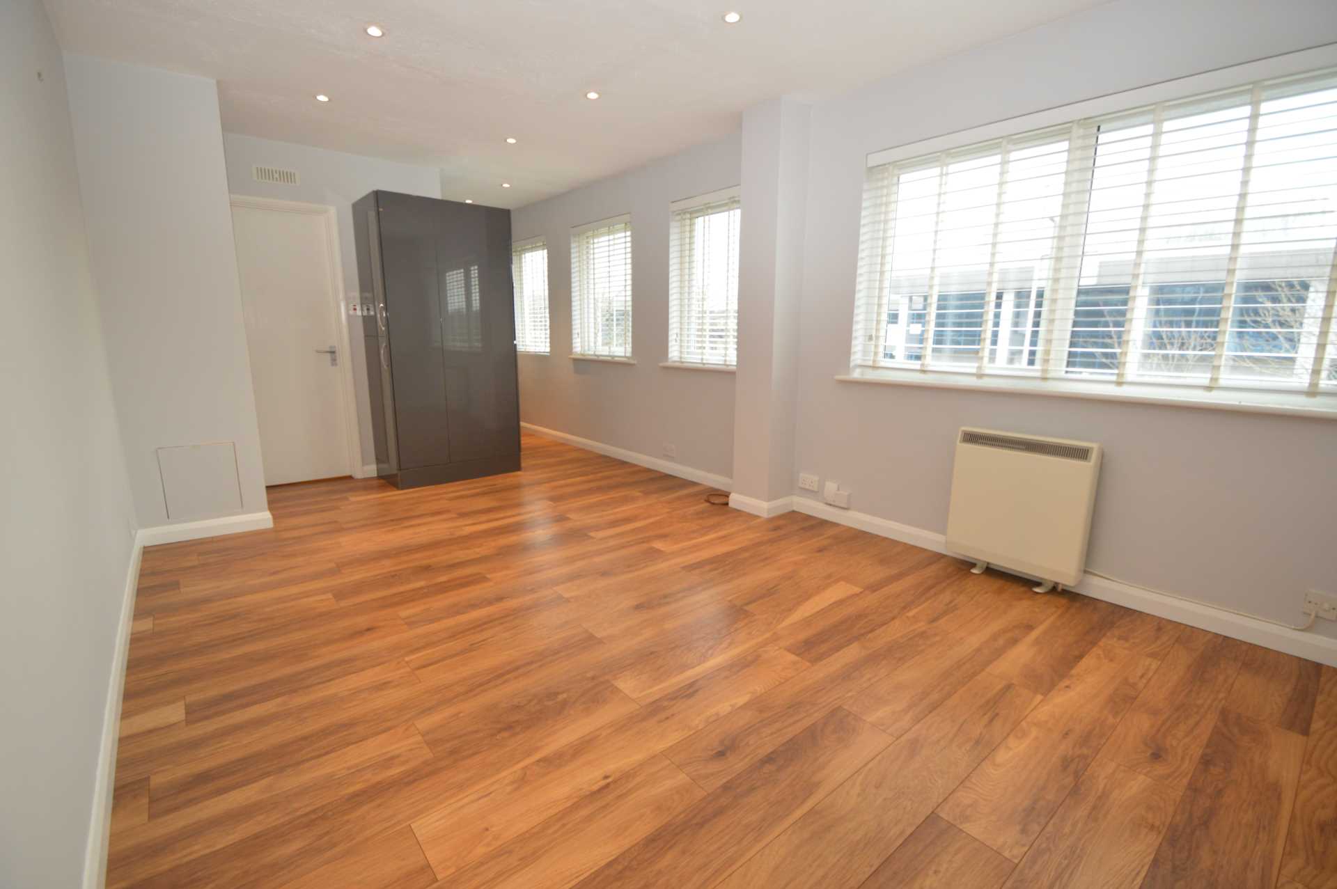 Additional Property Image 0 bedroom Studio to rent in Addlestone 2