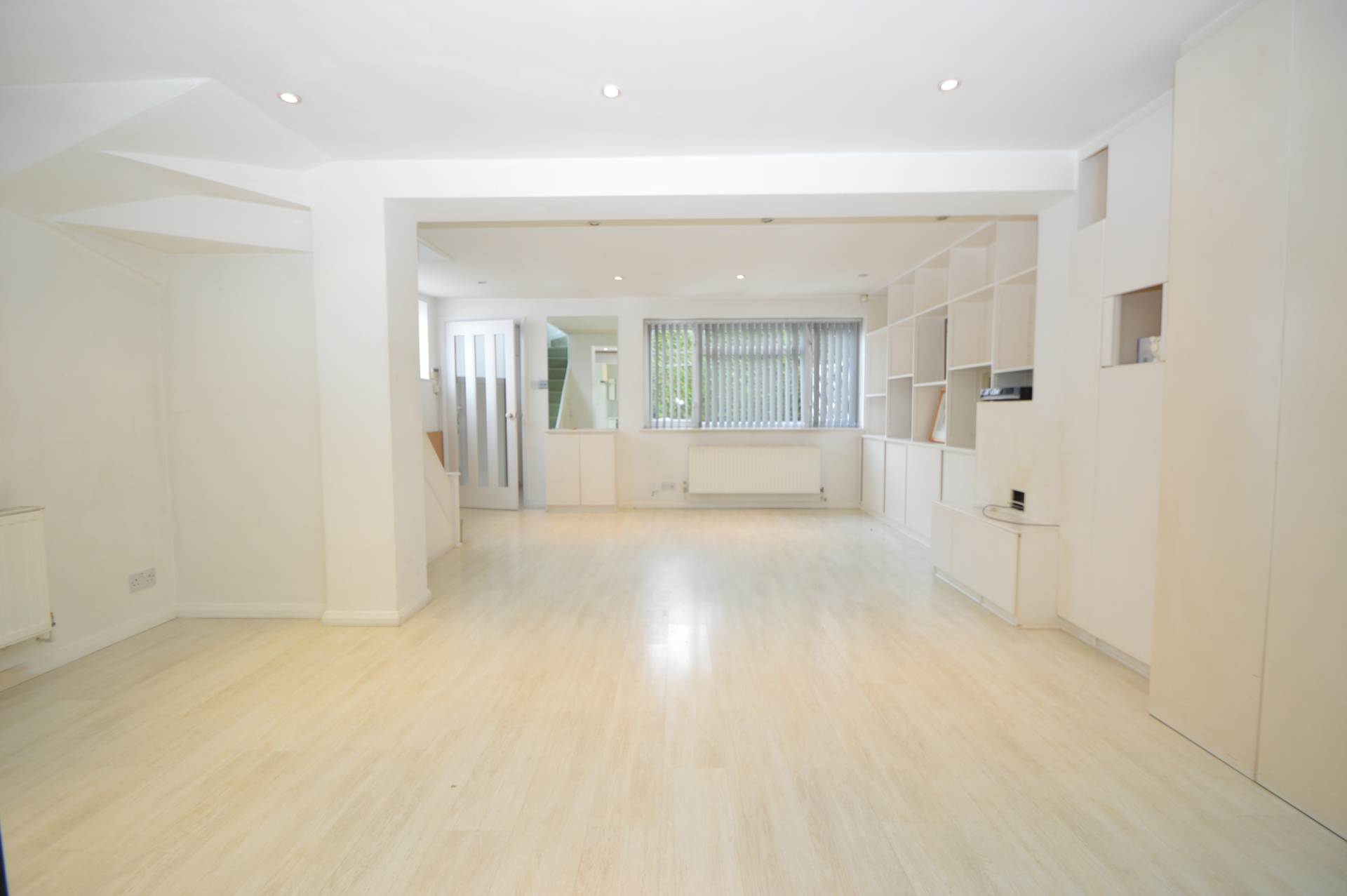 Additional Property Image 3 bedroom Semi Detached to rent in Feltham 3
