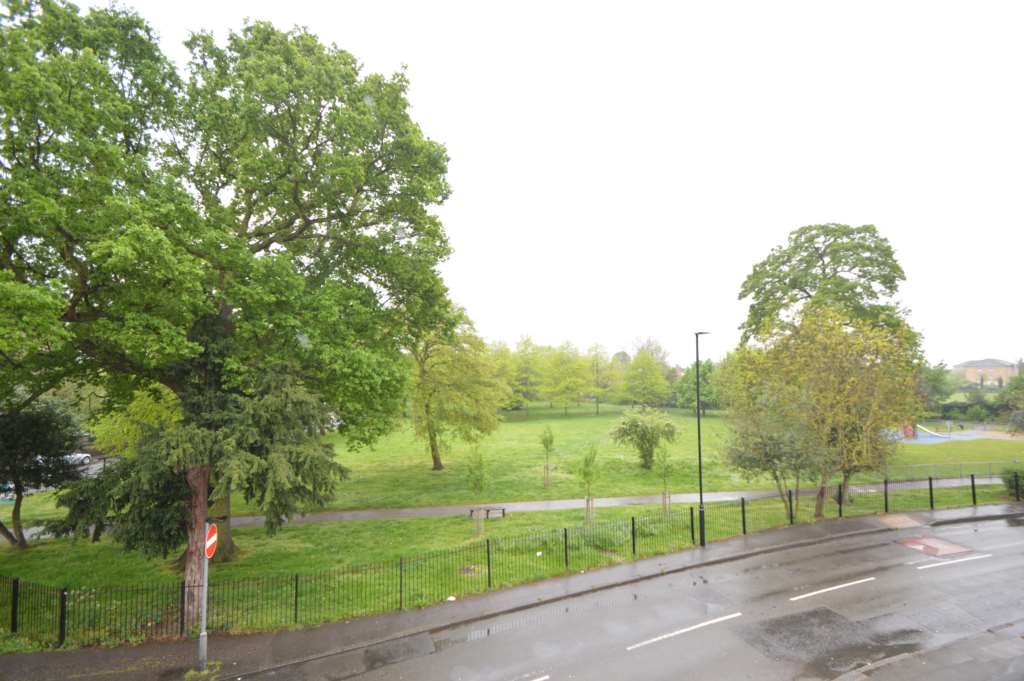 Additional Property Image 2 bedroom Apartment to rent in Feltham 2