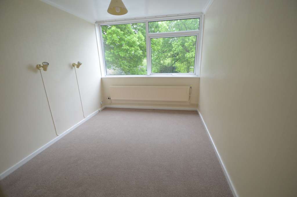 Additional Property Image 2 bedroom Apartment to rent in Feltham 5