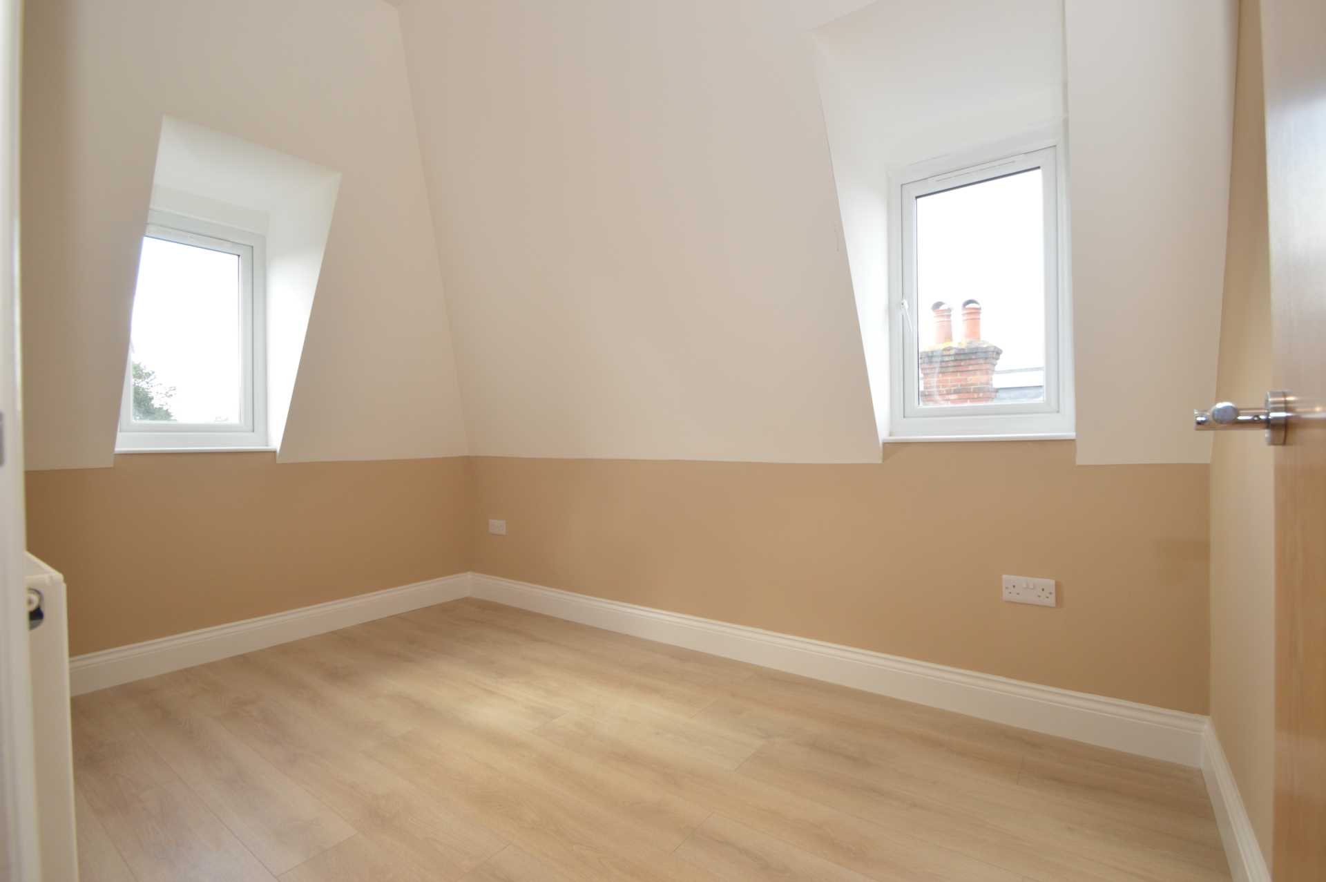 Additional Property Image 2 bedroom Apartment to rent in Addlestone 4
