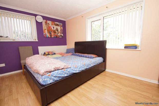 Additional Property Image 2 bedroom Flat for sale in Hemel Hempstead 5
