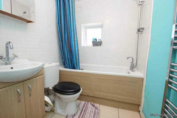 Additional Property Image 2 bedroom Flat for sale in Hemel Hempstead 6