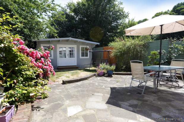 Additional Property Image 4 bedroom House for sale in Hemel Hempstead 5