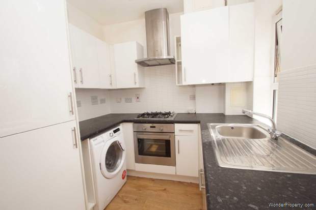 Additional Property Image 2 bedroom Flat for sale in Hemel Hempstead 2