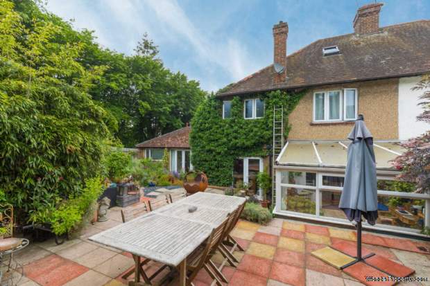 4 bedroom Semi Detached for sale in Hemel Hempstead