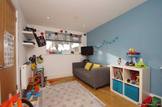 Additional Property Image 4 bedroom Detached for sale in Hemel Hempstead 7