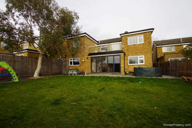 Additional Property Image 4 bedroom Detached for sale in Hemel Hempstead 18