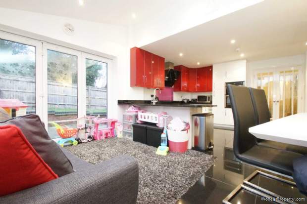 Additional Property Image 3 bedroom Detached for sale in Hemel Hempstead 6