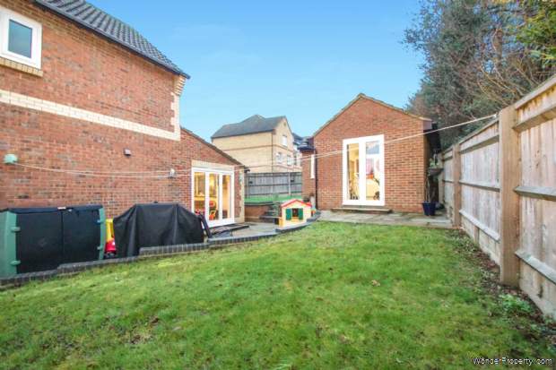 Additional Property Image 3 bedroom Detached for sale in Hemel Hempstead 17