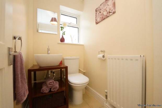Additional Property Image 4 bedroom Detached for sale in Hemel Hempstead 8