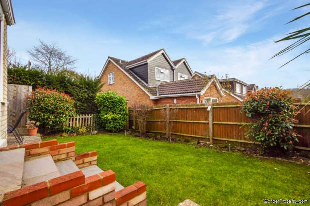 Additional Property Image 4 bedroom Detached for sale in Hemel Hempstead 17