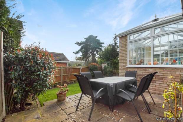 Additional Property Image 4 bedroom Detached for sale in Hemel Hempstead 18
