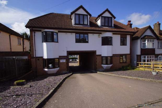 2 bedroom Apartment for sale in Hemel Hempstead