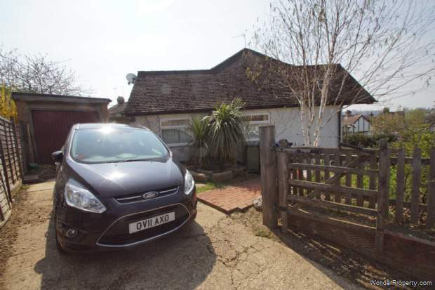 Additional Property Image 3 bedroom Bungalow for sale in Hemel Hempstead 9