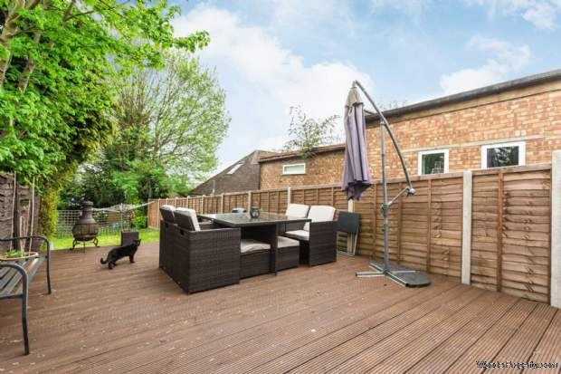Additional Property Image 4 bedroom House for sale in Hemel Hempstead 4