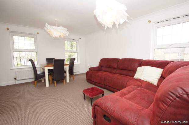 Additional Property Image 2 bedroom Apartment for sale in Hemel Hempstead 2