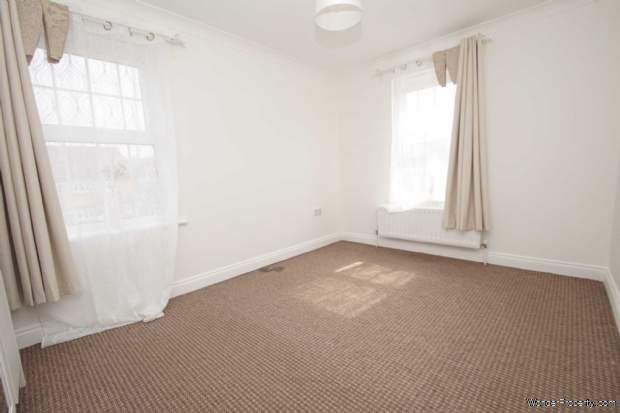 Additional Property Image 2 bedroom Apartment for sale in Hemel Hempstead 5