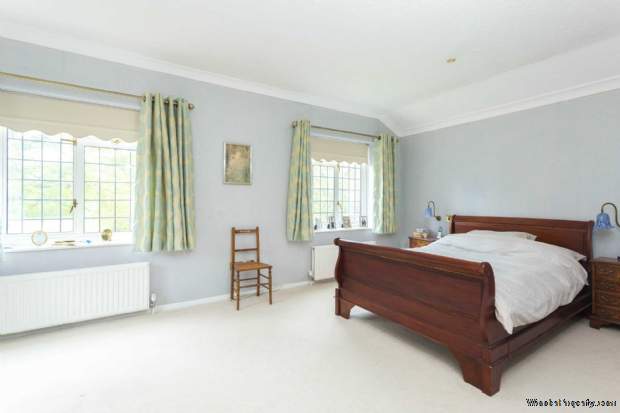 Additional Property Image 4 bedroom House for sale in Hemel Hempstead 10