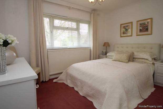 Additional Property Image 3 bedroom House for sale in Hemel Hempstead 6