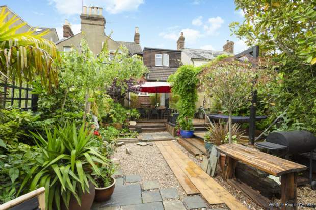 Additional Property Image 3 bedroom Semi Detached for sale in Hemel Hempstead 12